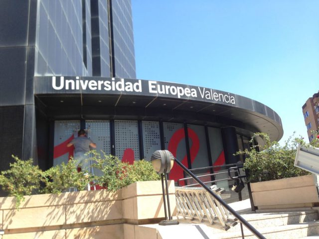 Letras corporeas impresión digital gran formato en Valencia