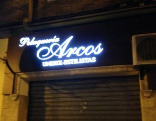 Letras corporeas en Valencia