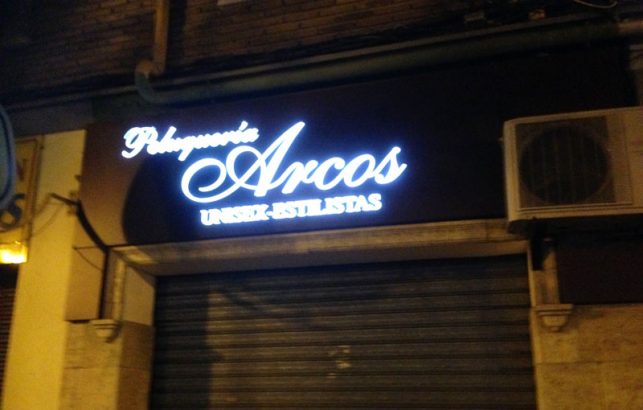 Letras corporeas en Valencia