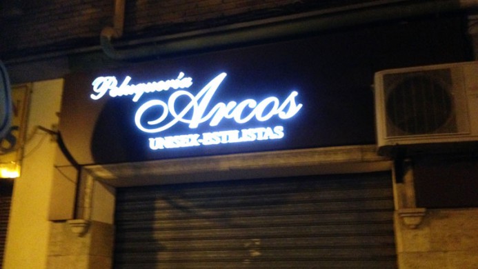 Letras corporeas en Valencia