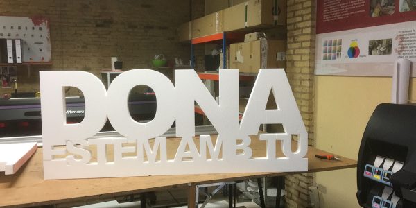 Letras corporeas en Valencia