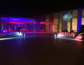 Letras corporeas en valencia