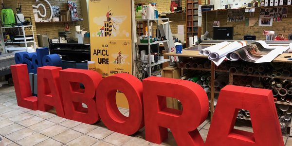 Letras corporeas en Valencia